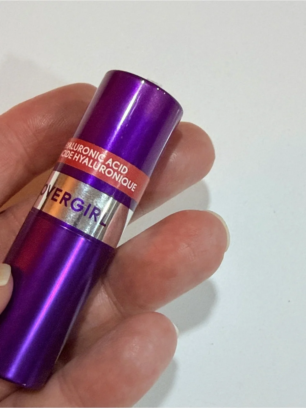 CoverGirl Simply Ageless Moisture Renew Core Lipstick